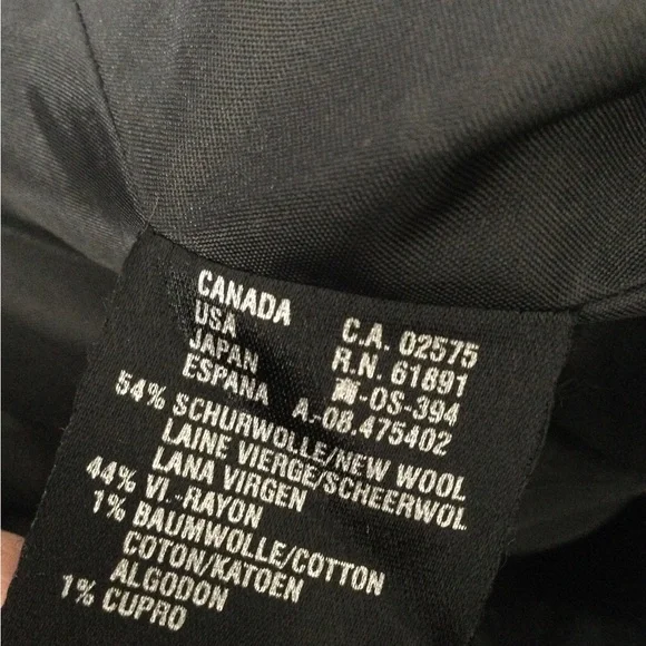 Escada Elements blazer and skirt - Picture 10 of 14